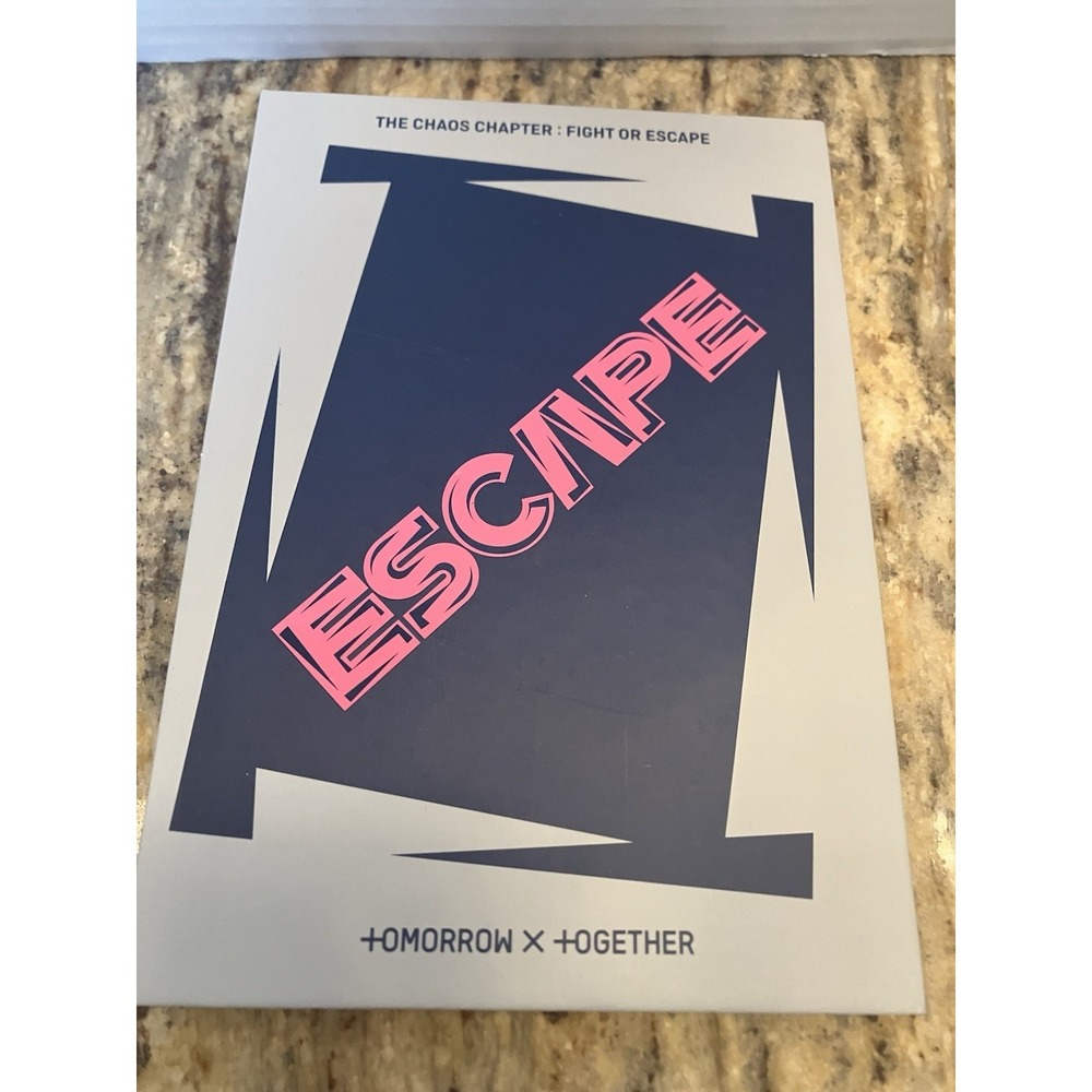 NEW 2021 The Chaos Chapter Fight or Escape sealed Tomorrow X Together T30